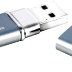 FLEŞ TPOLAYICI USB 2.0  720 8GB